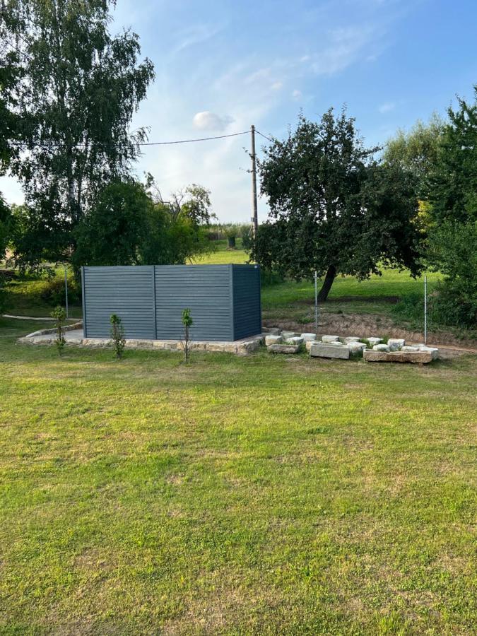 Ubytovani Pod Troskami Rovensko pod Troskami Luaran gambar